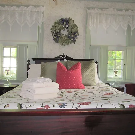 William'S Grant Inn Bed And Breakfast-3